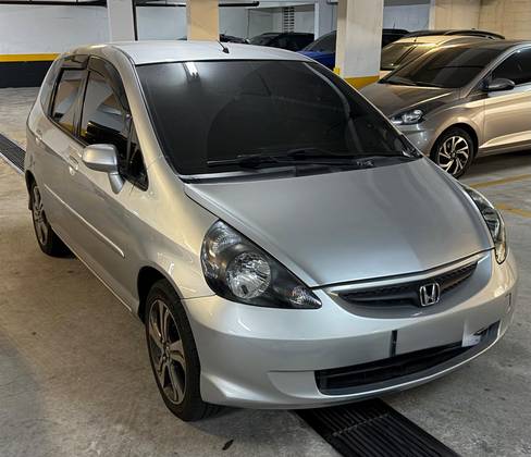 HONDA FIT 1.4 LX 8V GASOLINA 4P AUTOMÁTICO HONDA FIT 1.4 LX 8V GASOLINA 4P AUTOMÁTICO
